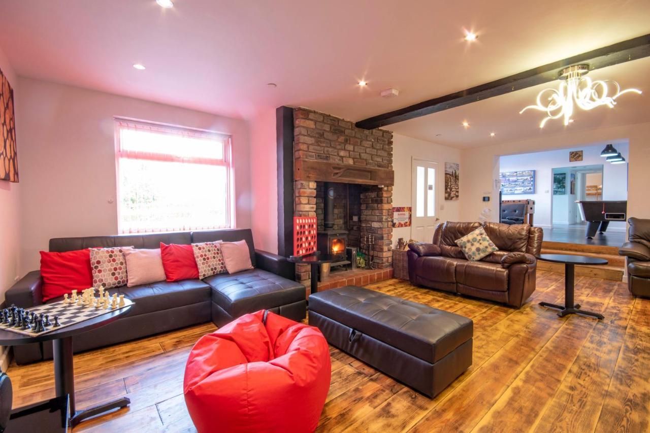 Welsh Row House Apartment Llandegla Luaran gambar