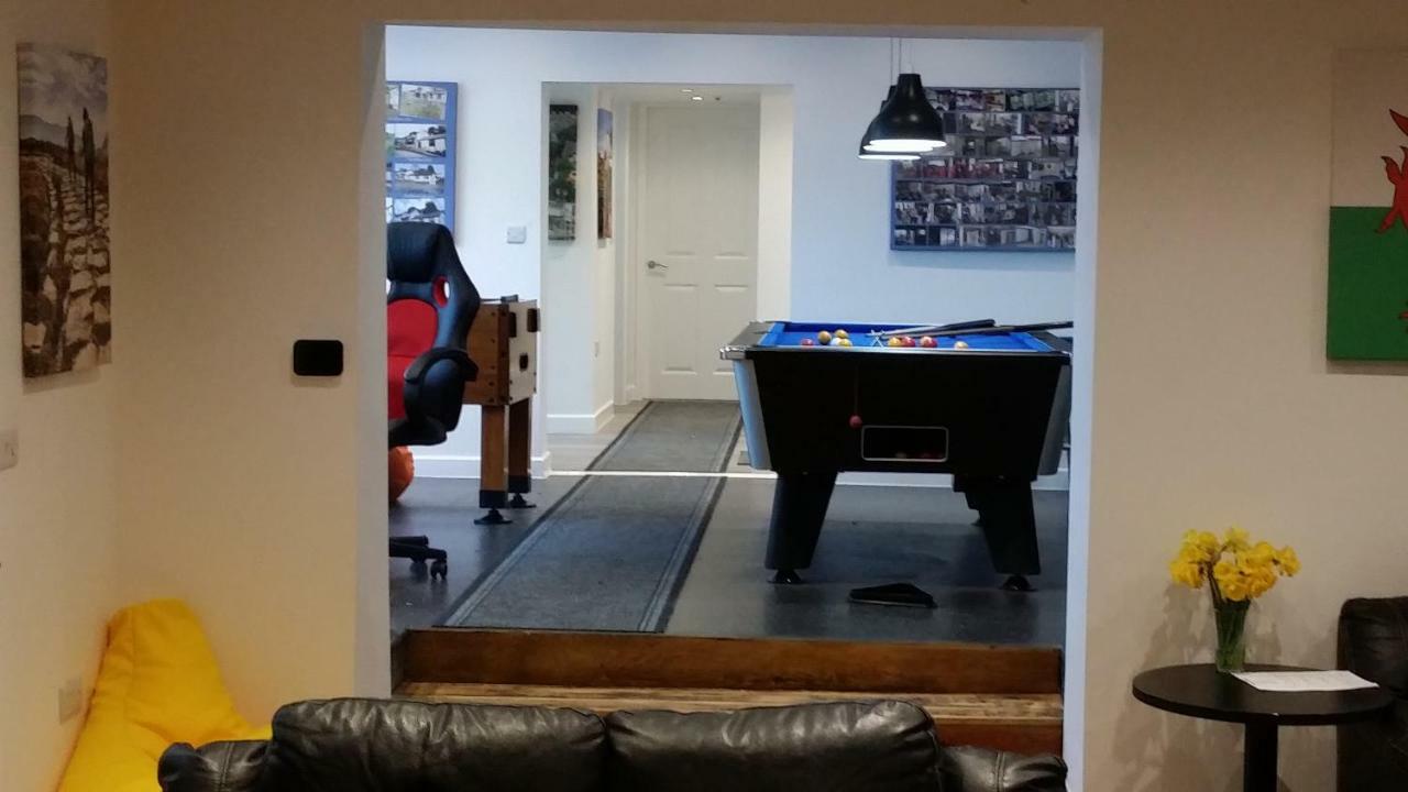 Welsh Row House Apartment Llandegla Luaran gambar